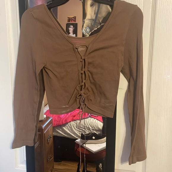 Juniors brown lace up cardigan cropped - Picture 1 of 2